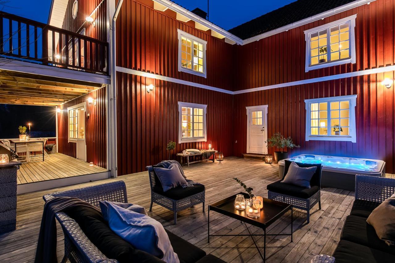 Charming Villa At Askersund Golf Resort Ammeberg Экстерьер фото